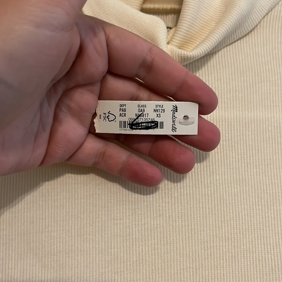 Madewell Turtleneck Long-Sleeve Tee - Picture 7 of 13